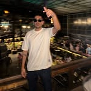 @theshubhamgandhi